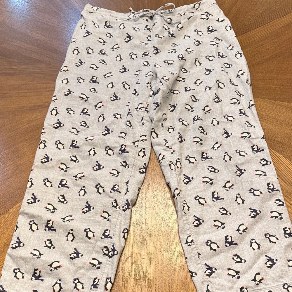Talbots Gray Penguin Print Pajama Pants